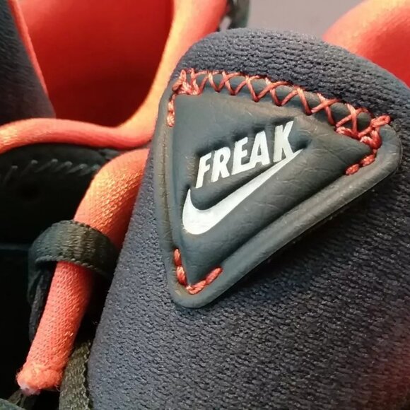 Nike Freak 2 GS Basketball - DD0012 300 - Green / Pistachio - 7Y / Women's: 8.5 - Picture 6 of 9